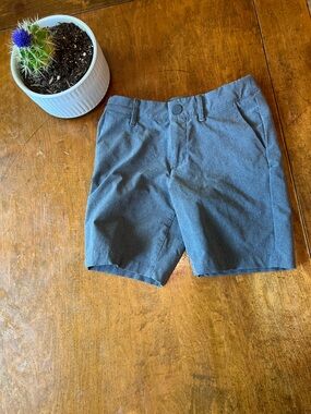 All in Motion Gray Golf Shorts Women’s Size 7 Performance Stretch Casual
